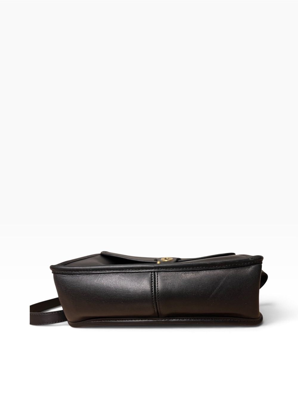 COACH Vintage Willis Black Bag, 9927 - Picture 5 of 11